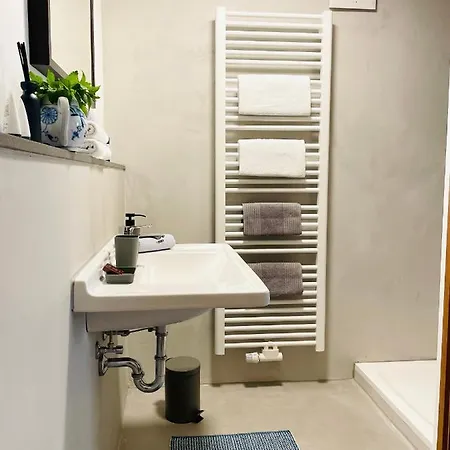 Am Elberadweg Апартаменты *